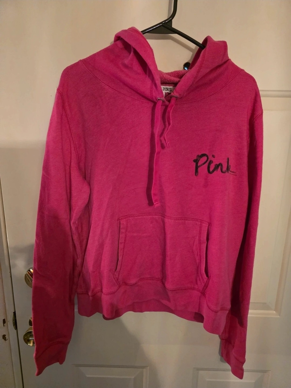 Victoria’s Secret PINK Hoodie – Size Large 💗
